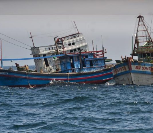 Tiga Kapal Ikan Asing Jadi Rumah Ikan