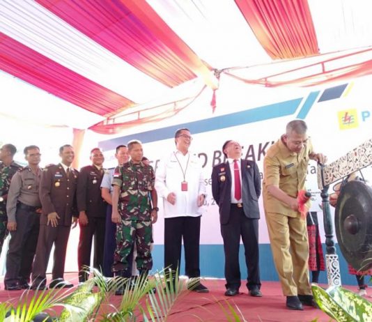 Gelar Ground Breaking Proyek Kelistrikan, Sekda Berharap Dapat Meningkatkan Indeks Desa Membangun Tiap Tahunnya