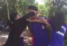 Video Dua Siswi Adu Jotos Hebohkan Warga Sekadau