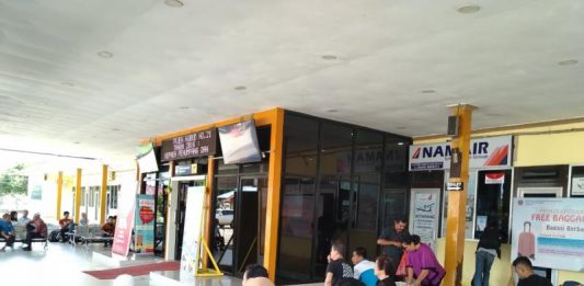 Kenaikan Dua Kali Lipat, Penumpang Keluhkan Harga Tiket Pesawat