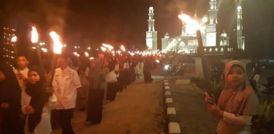 500 Pelajar Ikuti Pawai Obor, Sambut 1 Ramadhan