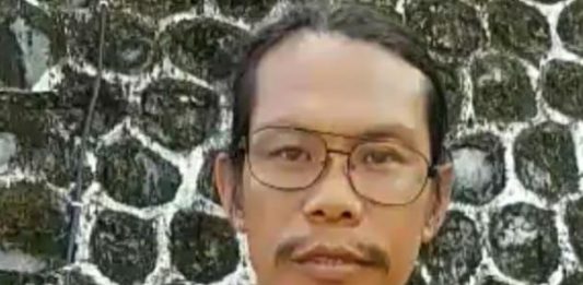 Jangan Mendukung Dengan Fanatik Buta Fery Leem