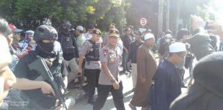 Satu Orang Brimob dan Satu TNI Alami Luka