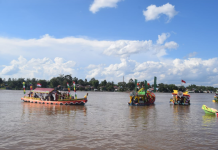 Sampan Hias Beri Nuansa Baru di Sungai Kapuas