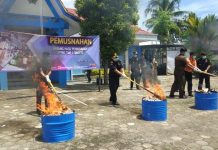 Bea Cukai Sintete Musnahkan Ribuan Batang Rokok dan Lelong