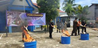 Bea Cukai Sintete Musnahkan Ribuan Batang Rokok dan Lelong