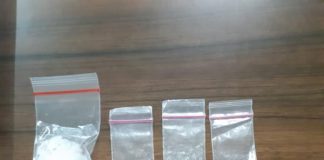 Kantong Plastik Tak Bertuan di Bandara Supadio