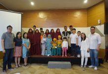 Melihat Perjalanan 90 Tahun Adiwarna, Tukang Gigi Tiga Generasi