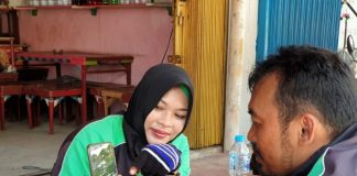 Inspiratif, Pasutri Driver Ojol di Pontianak Ini Bekerja Sambil Beramal