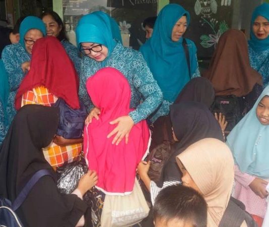TP PKK Kalbar Peduli Pendidikan dan Anak
