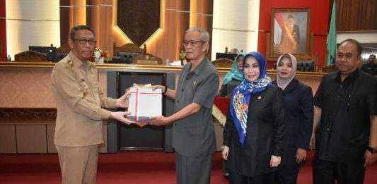 Lindungi Pramuwisata Lewat Perda