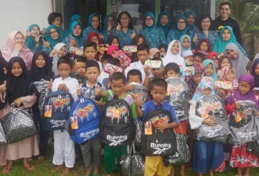 Berbagi Kebahagian Jelang Lebaran