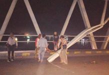 Perlintasan Tronton Dibatasi