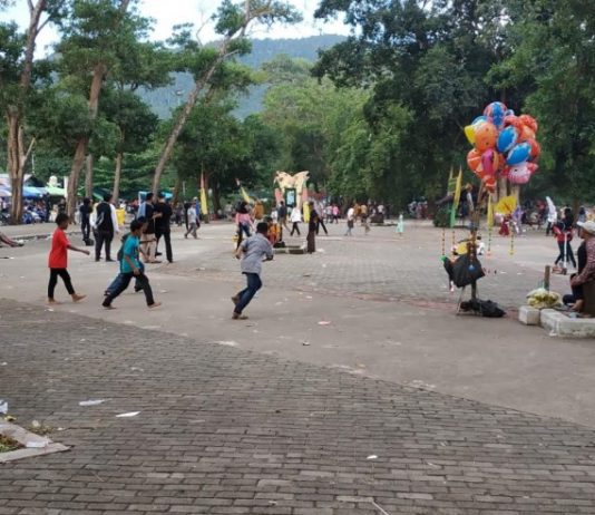 Pantai Pulau Datok Selalu Ramai Dikunjungi