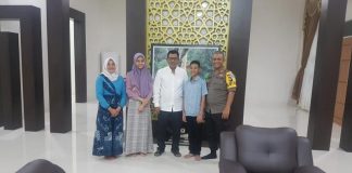 Silaturahmi ke Bupati, Kapolres Kayong Utara Sampaikan Program Peduli Warga Miskin