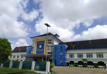 Taksi Gelap Bikin Resah Penumpang Terminal ALBN Ambawang