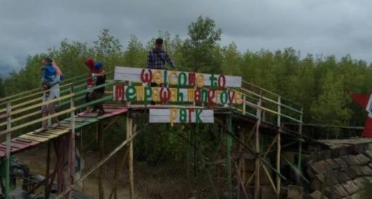 Lebaran, Mangrove Park Ramai Pengunjung