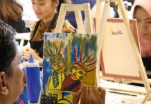 Rayakan HUT Jakarta dengan Melukis Ondel-ondel