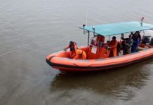 Kapal Pengangkut Sapi Tenggelam, Dua Orang Belum Ditemukan