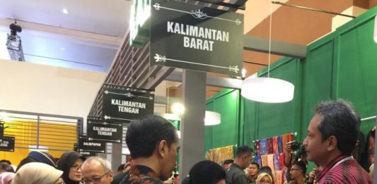 Presiden Kunjungi Stan KPw BI Kalbar di Pameran KKI