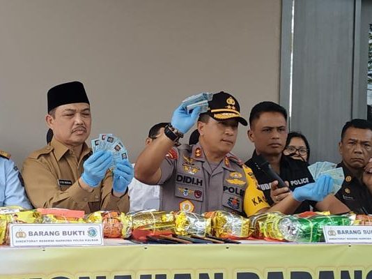 Musnahkan 25 Kg Sabu