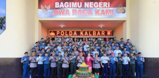 Kado HUT ke-73 Bhayangkara dari TNI