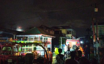 Korsleting Listrik, Rumah di Komplek Villa Ria Indah Terbakar