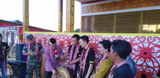 Pengurus Sekolah Adat Dayak Kantu’ Dikukuhkan