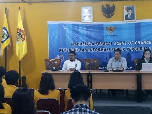 Menularkan ‘Virus’ Transparansi Informasi di Kampus