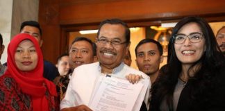 Jaksa Agung Janji Tak Eksekusi Baiq Nuril