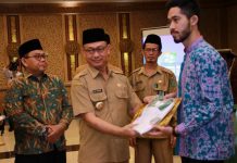 701 CJH Pontianak Dapat Tali Asih