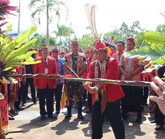 PH: Orang Dayak Bergabung dengan Indonesia karena Pancasila