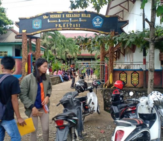 Hari Pertama PPDB, SMPN 1 Sekadau ‘Diserbu’ Ratusan Pendaftar