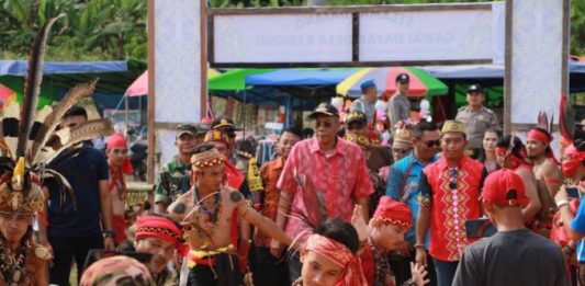 Media Asing Soroti Kelam Tourism Festival