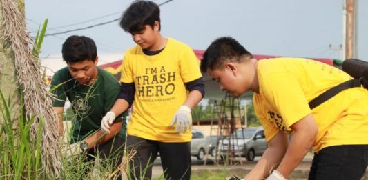 Merawat Lingkungan dengan Diet Sampah Plastik