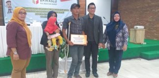 Tiga Pengawas TPS Dapat Santunan