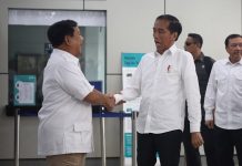 Di MRT Mereka Bertemu