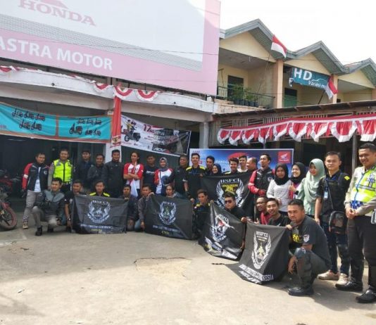 Konvoi Merdeka CB150R Meriahkan HUT RI