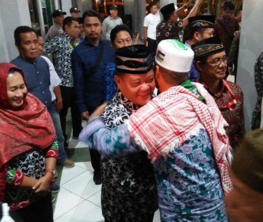 Jemaah Haji Sanggau Diharapkan Jadi yang Pertama Gaungkan Kebersamaan
