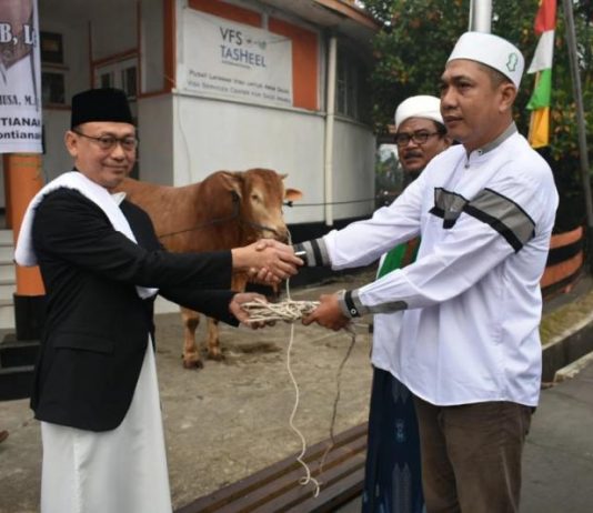 Pemkot Pontianak Kurban 19 Ekor Sapi dan 3 Ekor Kambing
