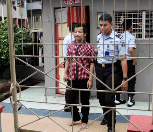 Daripada Dikebiri, Mending Saya Ditembak Mati Saja