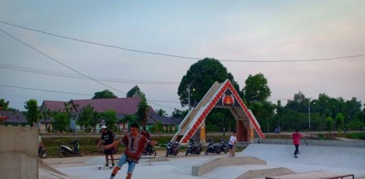 Pernah Diusir, Komunitas Skateboard Sekadau Akhirnya Bisa Tenang