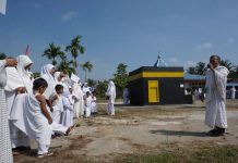 Ratusan Anak PAUD Rasau Jaya Ikuti Manasik Haji