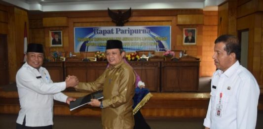 Anggaran Gaji Pegawai Rp33,2 Miliar Ditarik