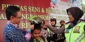 150 Helm Dibagikan Gratis