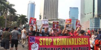 Mahasiswa Didukung Aliansi Akademisi