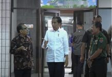 Jokowi Jenguk BJ Habibie, Masih Butuh Perawatan Intensif