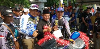 Sambas Gelar Lomba Mancing Udang se Asia Tenggara