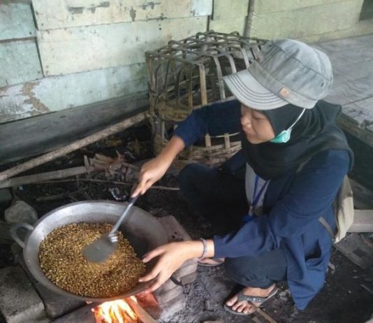 Mahasiswa Untan Kembangkan Produk Unggulan di Seponti