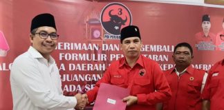 Junaidi Kembalikan Berkas Pendaftaran ke PDIP